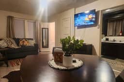 Private Studio: Cozy & Efficient