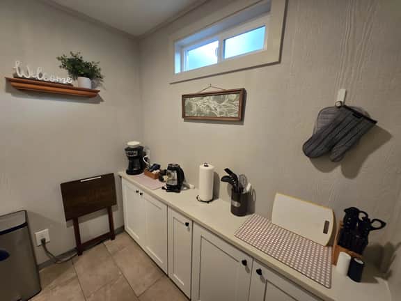 Cozy Studio Retreat w/ Private Sauna