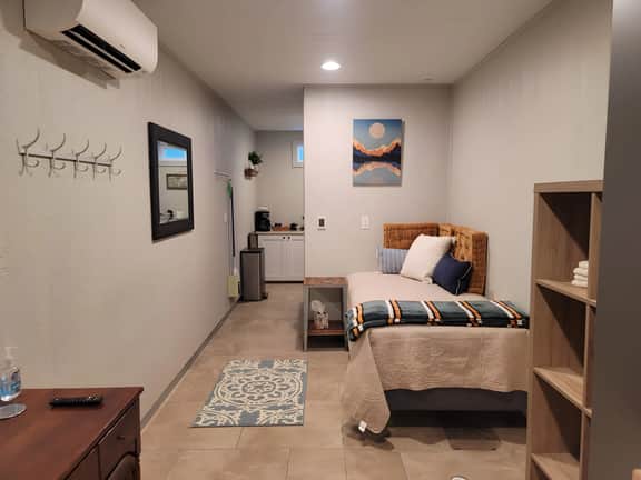 Cozy Studio Retreat w/ Private Sauna