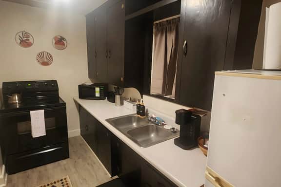 Private Studio: Cozy & Efficient