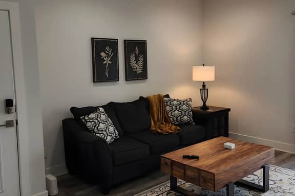 (5500) NEW single level 3 bed 2 bath